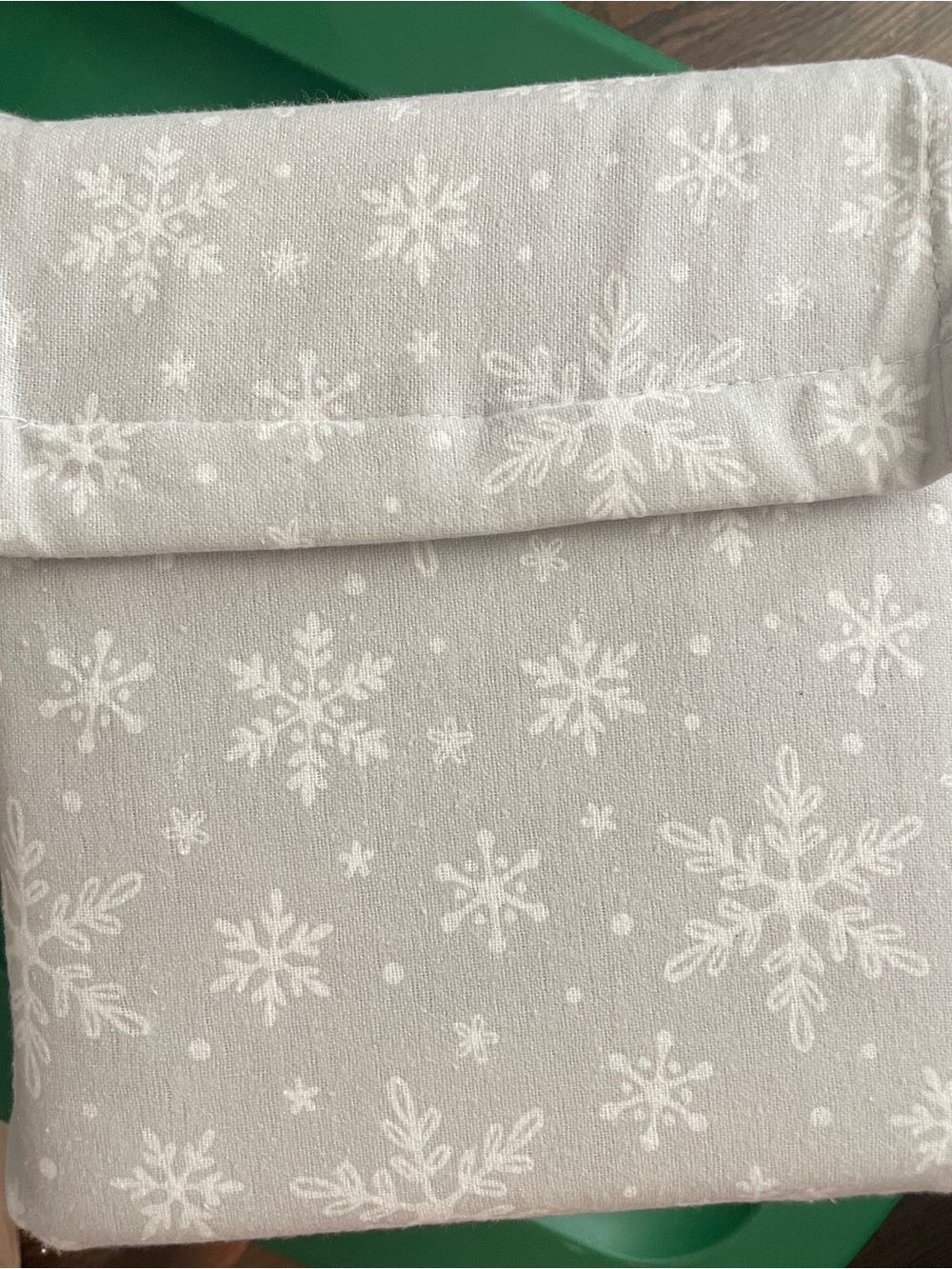 Wondershop Holiday Flannel Queen Size Sheet Set Snowflake Print Gray 100% Cotton